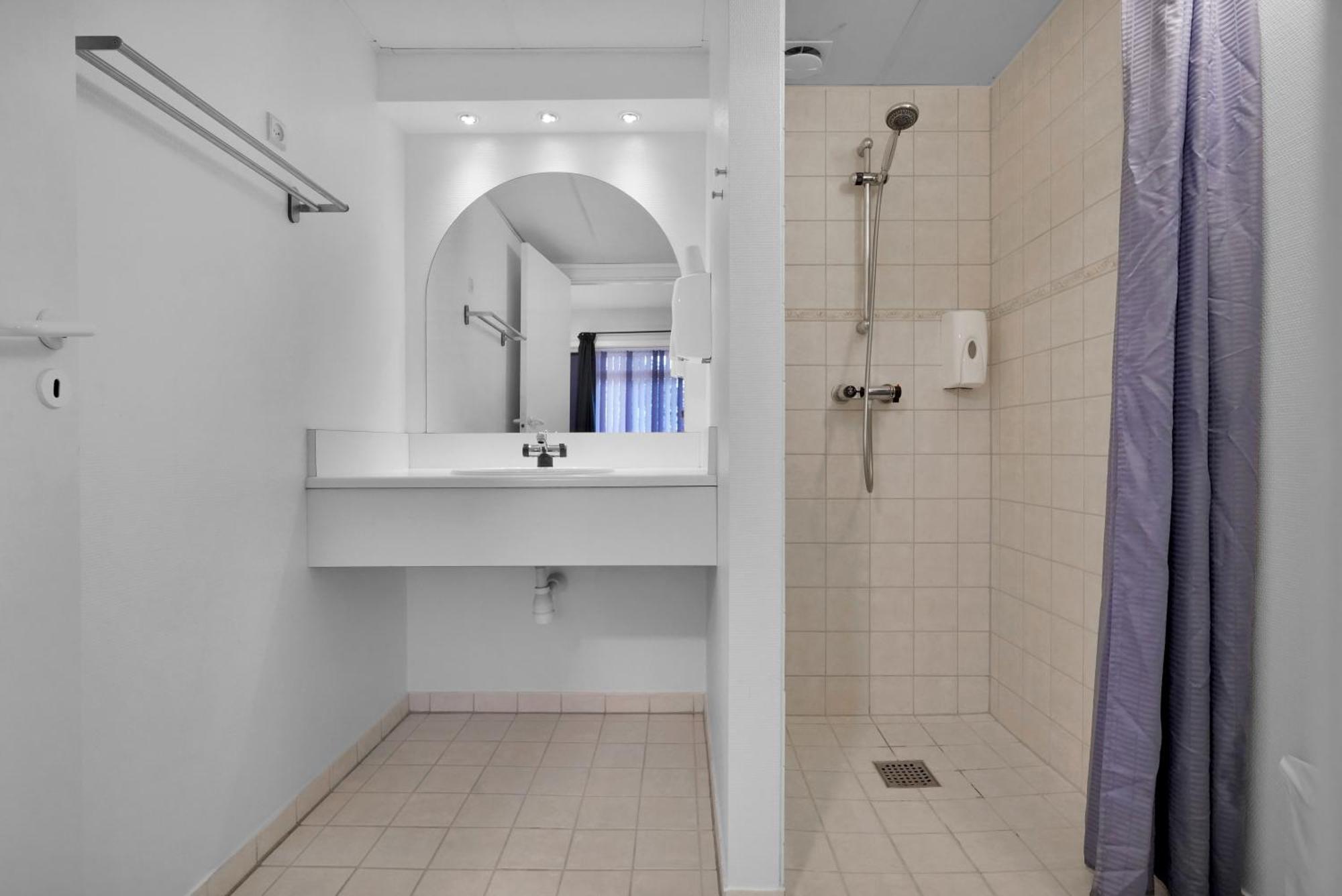 Hotel Варде Екстериор снимка