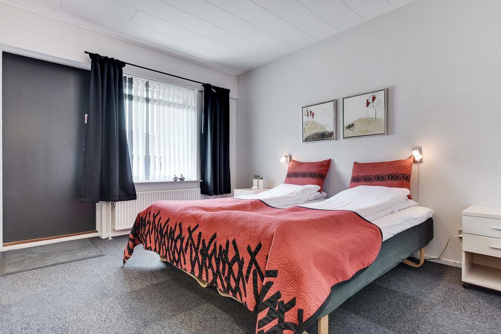 Hotel Варде Екстериор снимка
