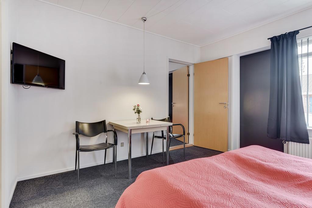 Hotel Варде Екстериор снимка