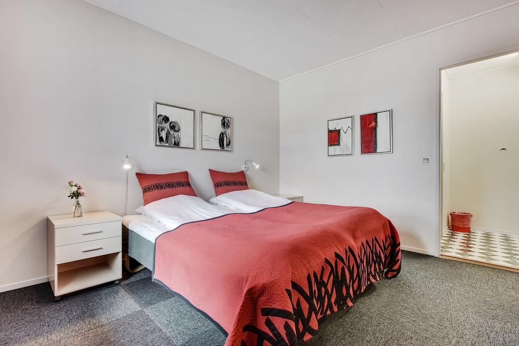Hotel Варде Екстериор снимка
