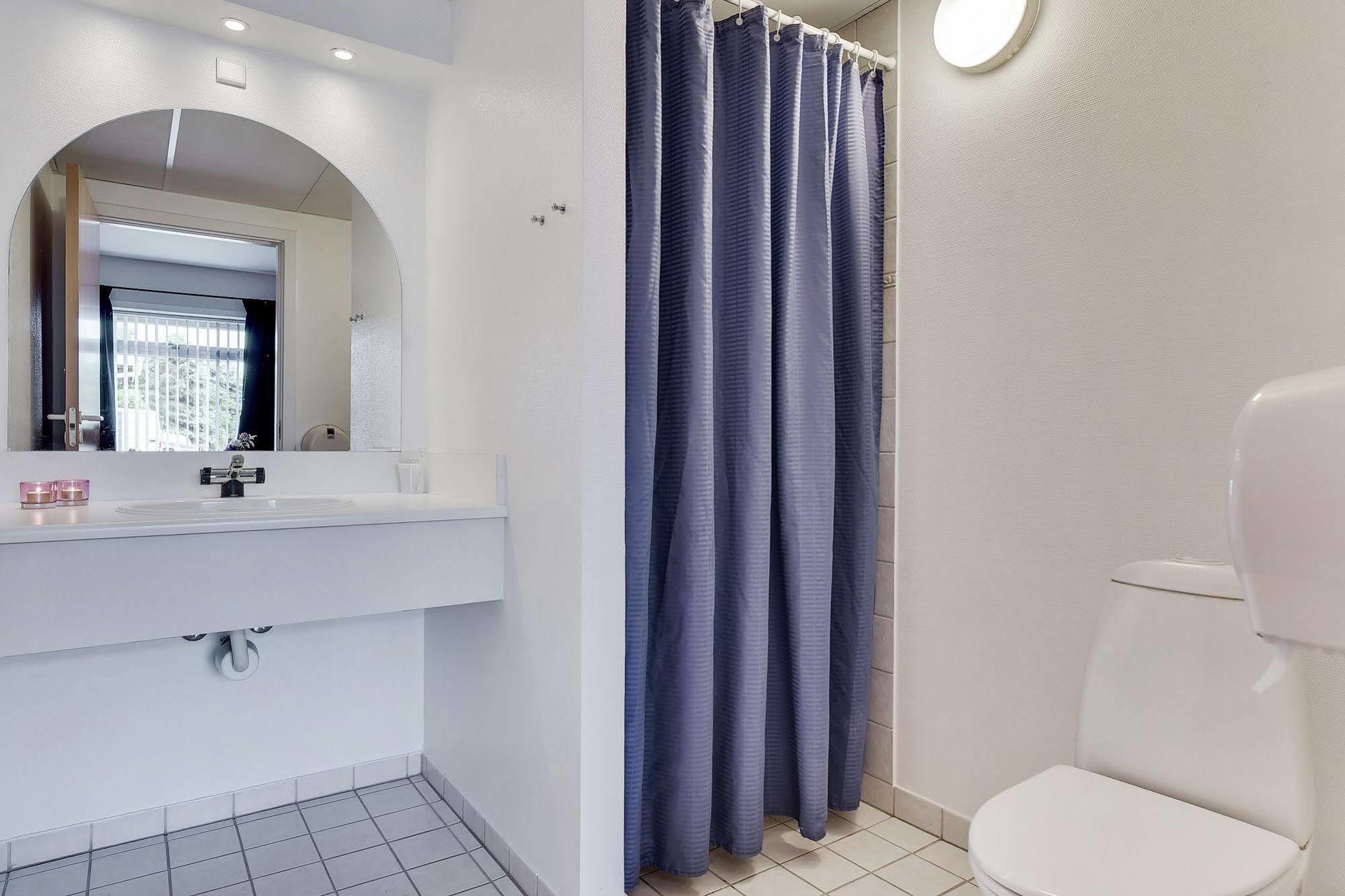 Hotel Варде Екстериор снимка